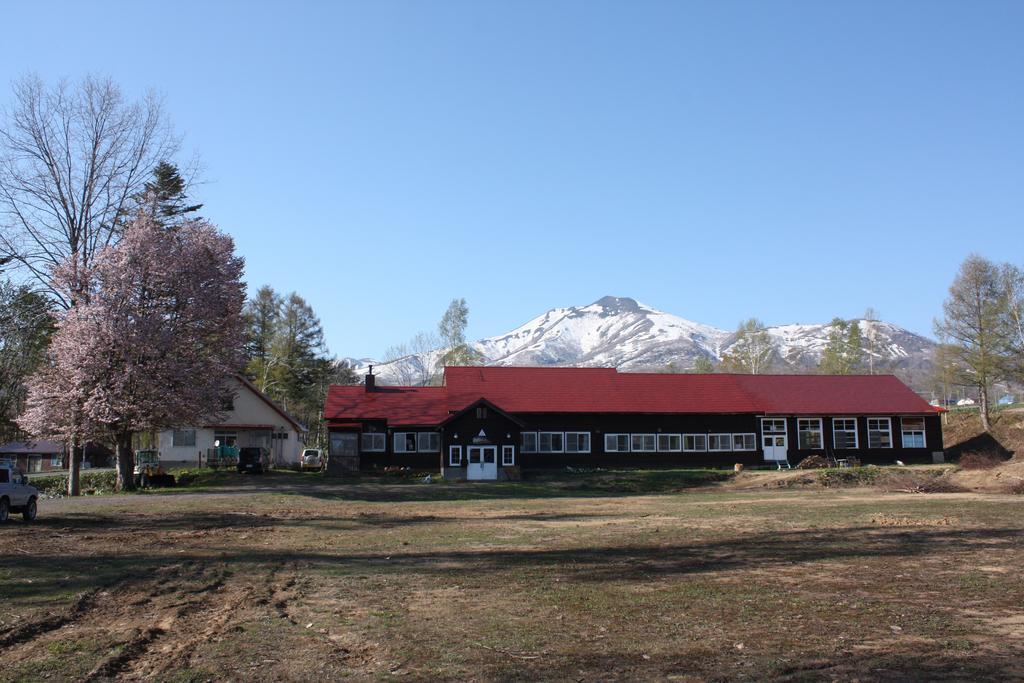 Karimpani Niseko Fujiyama Hostel Exterior foto