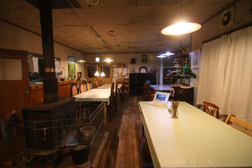 Karimpani Niseko Fujiyama Hostel Exterior foto